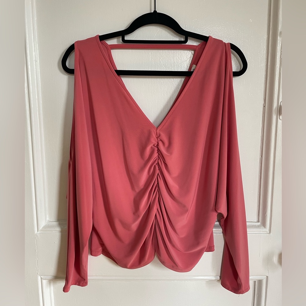 Rover Island ruched top! Salmon. Size 12.
